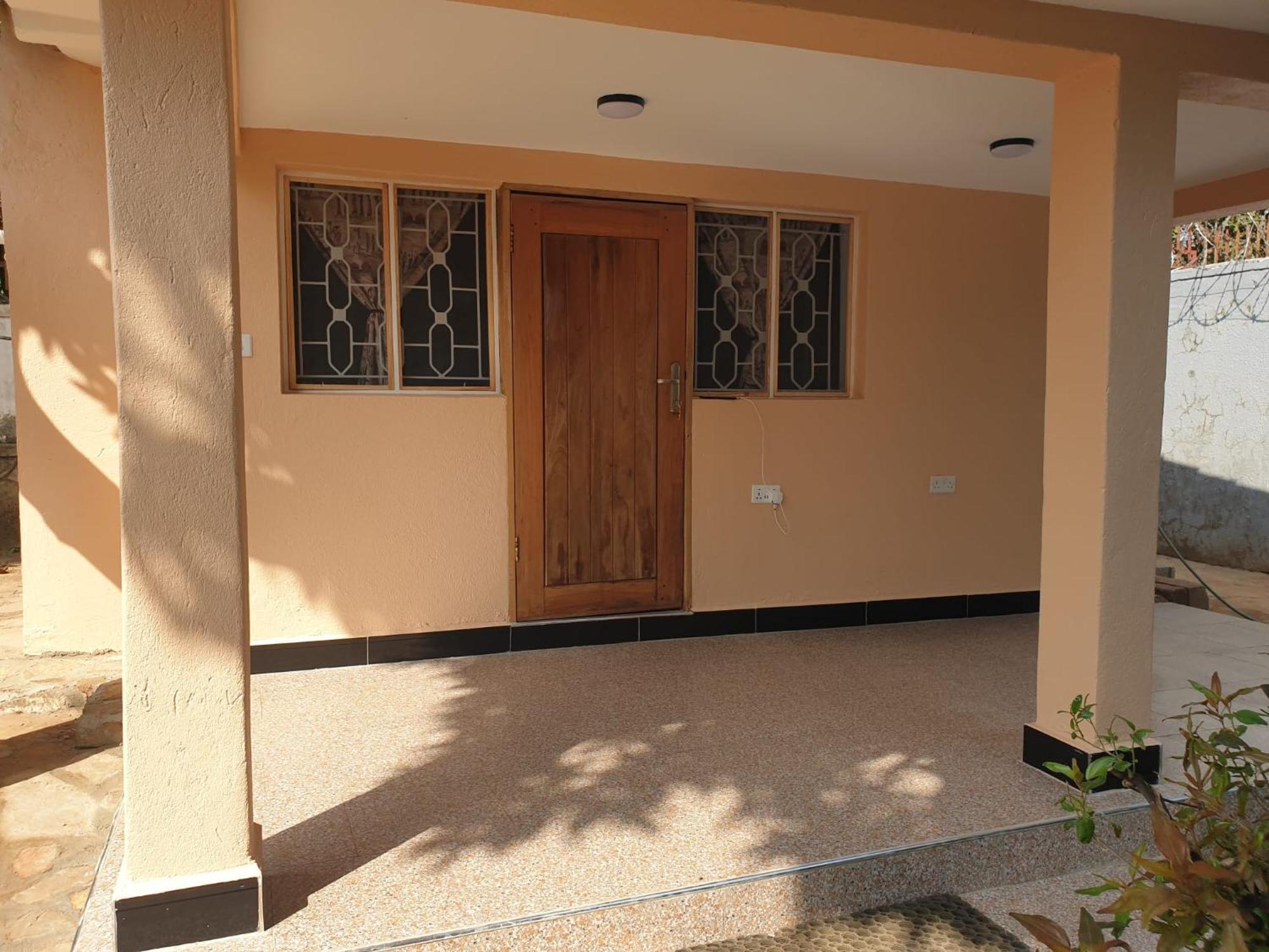 Alison&Dave's Guesthouse Entebbe Extérieur photo